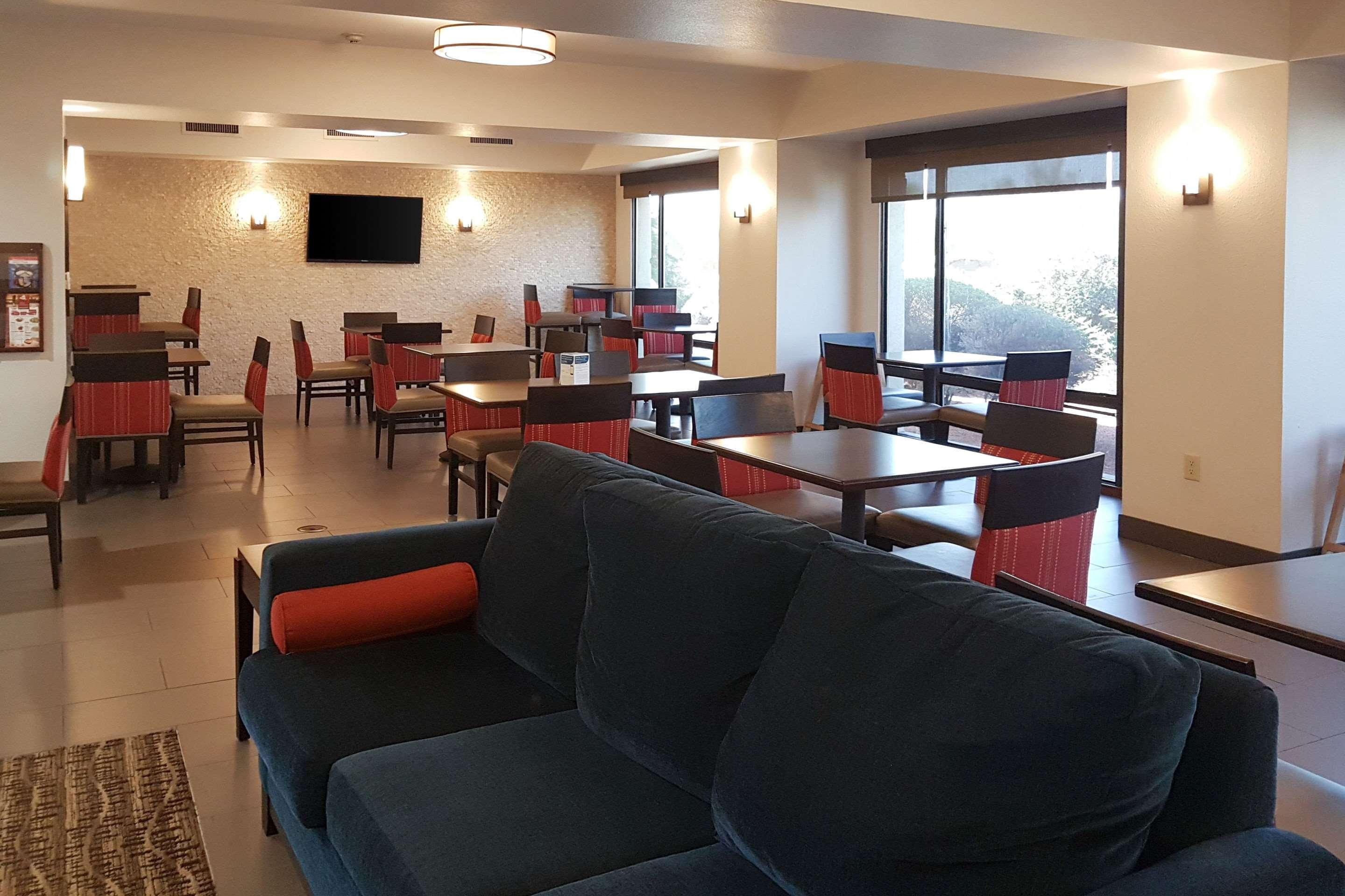 Comfort Inn I-10 West At 51St Ave Phoenix Bagian luar foto