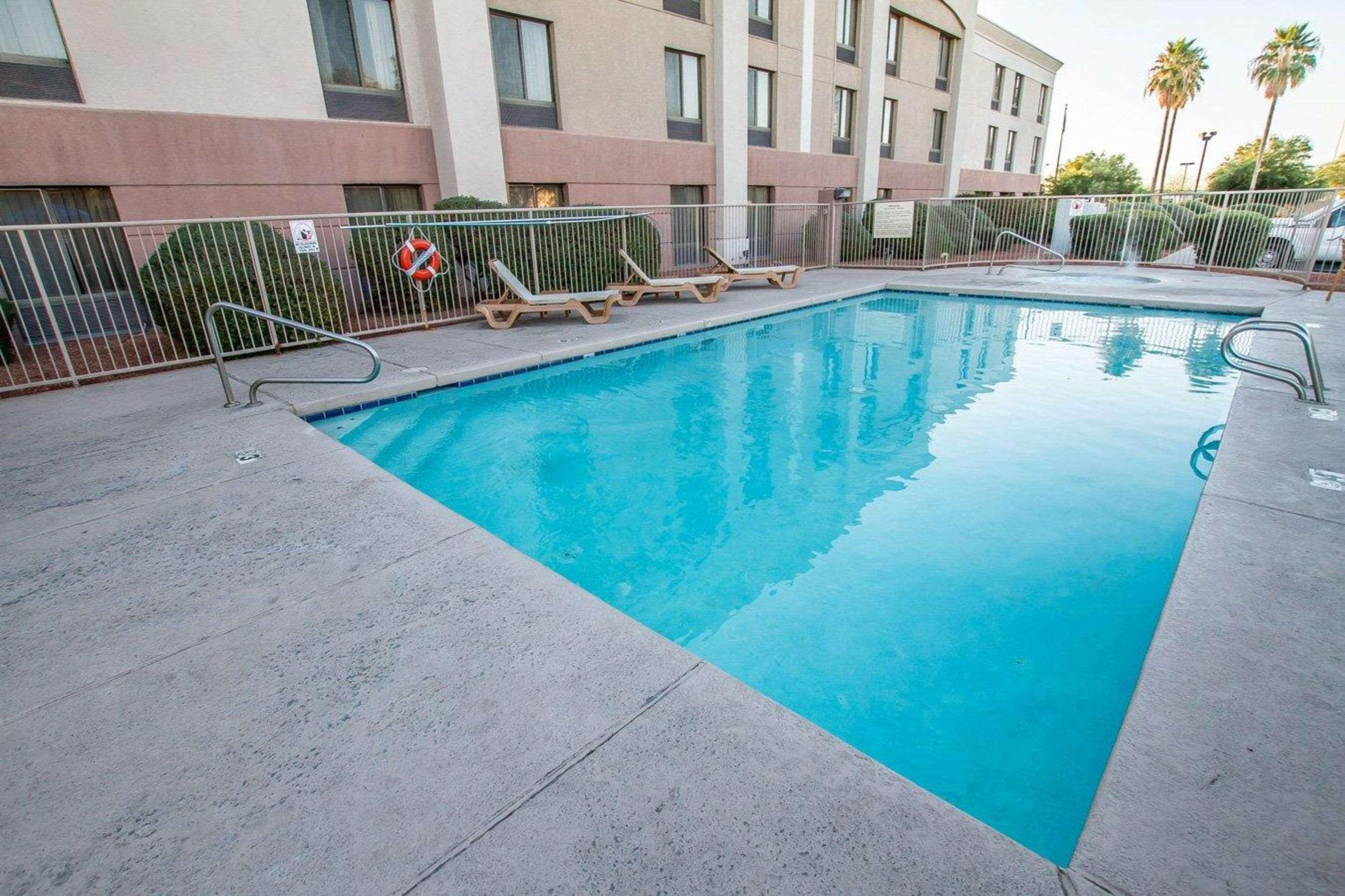 Comfort Inn I-10 West At 51St Ave Phoenix Bagian luar foto